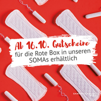 Binden und Tampons vor rotem Hintergrund, weißer Störer mit Information zu roten Box 