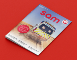 SAM Wien Magazin des Samariterbundes auf rotem Hintergrund